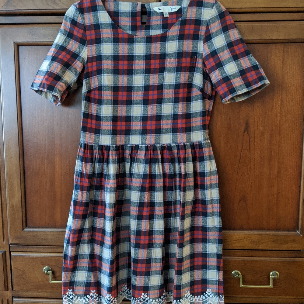Yumi UK Tartan Mini Dress w Short Sleeves